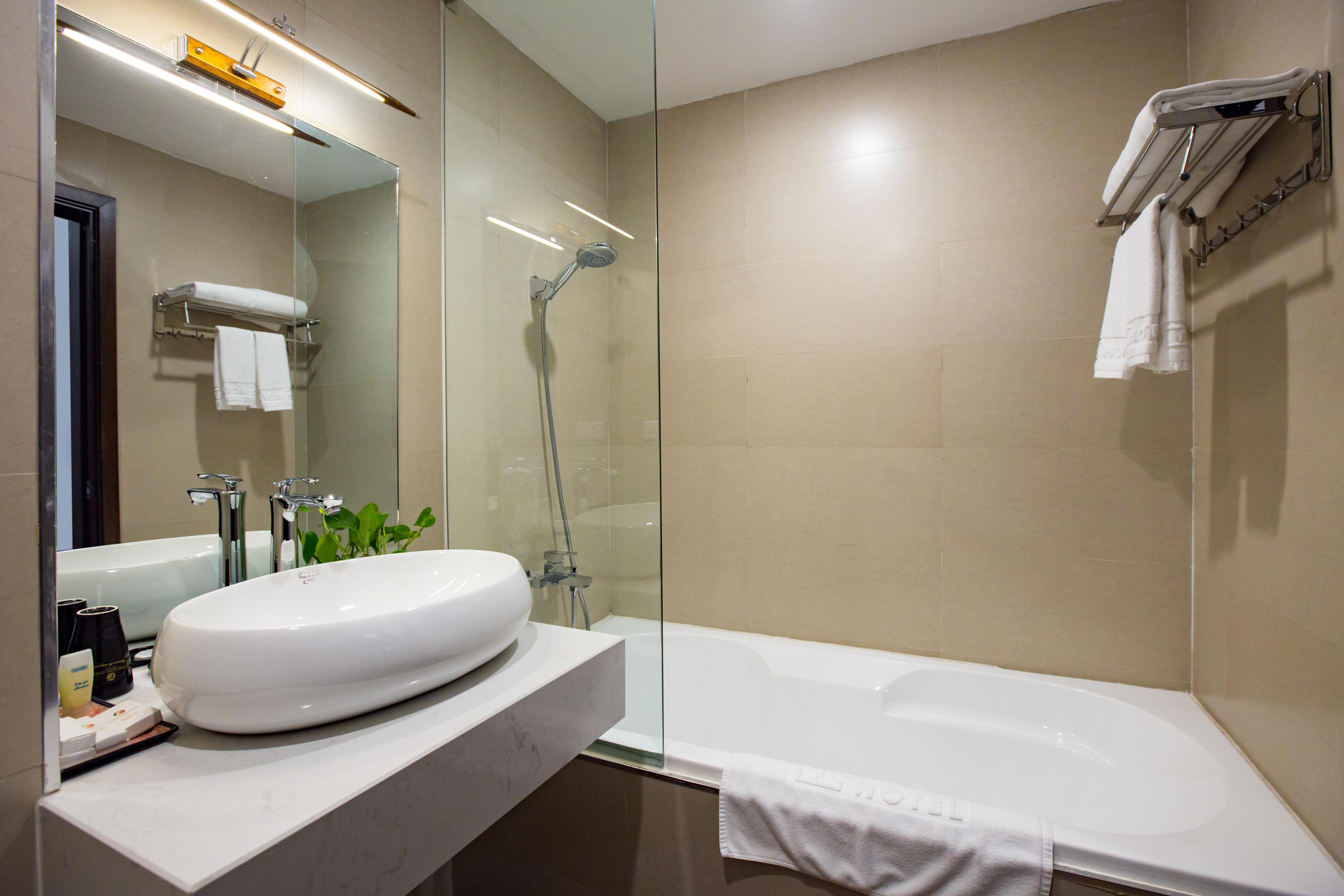 Thang Long Espana Hotel Ханой Экстерьер фото
